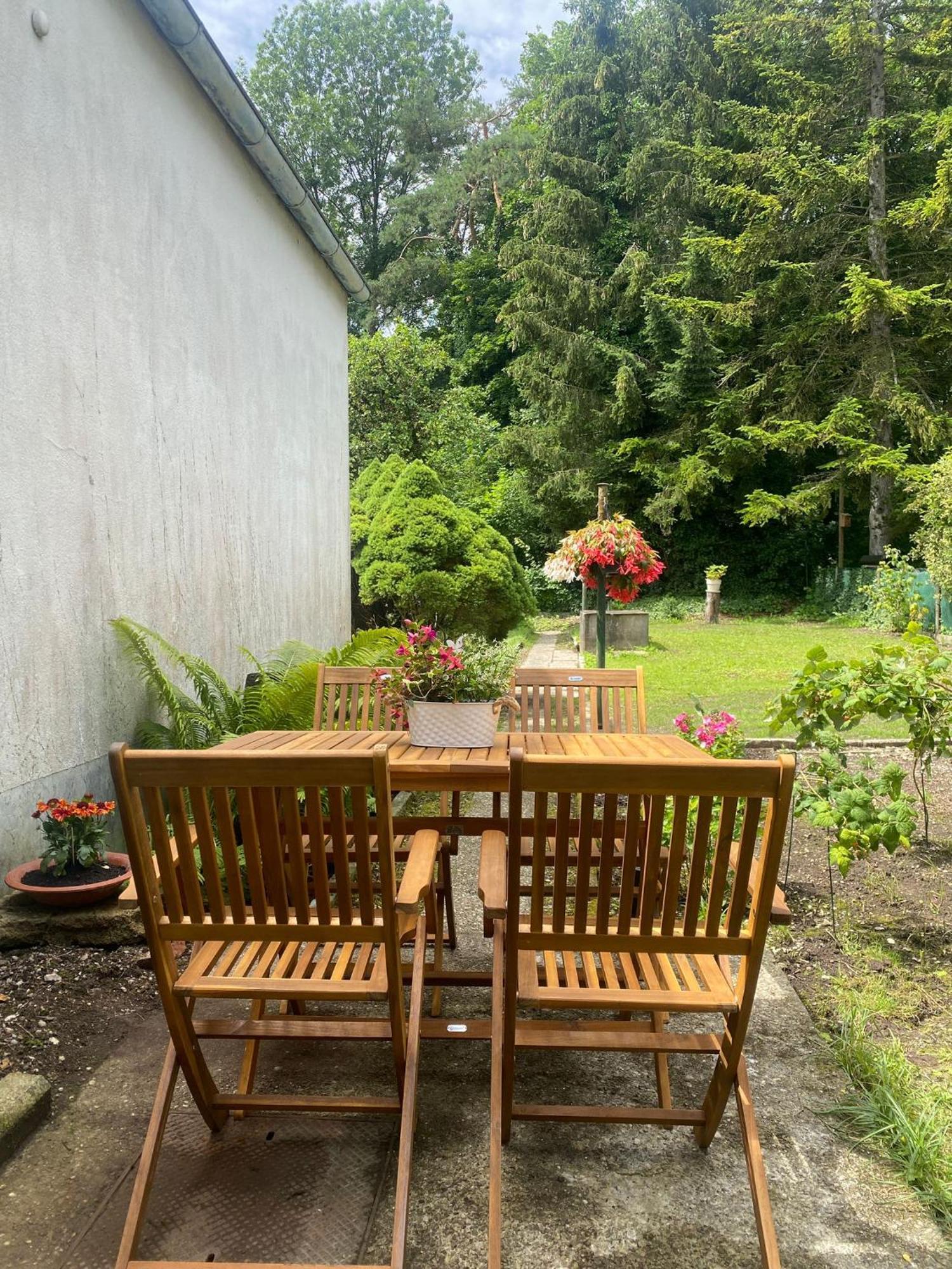 Homestay Haus Am Kuhsee