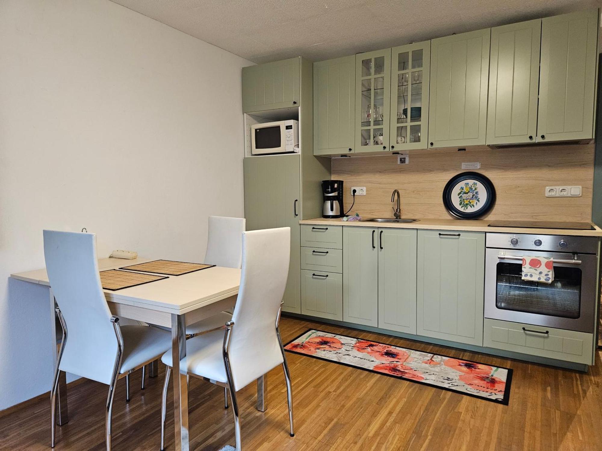Homestay Haus Am Kuhsee
